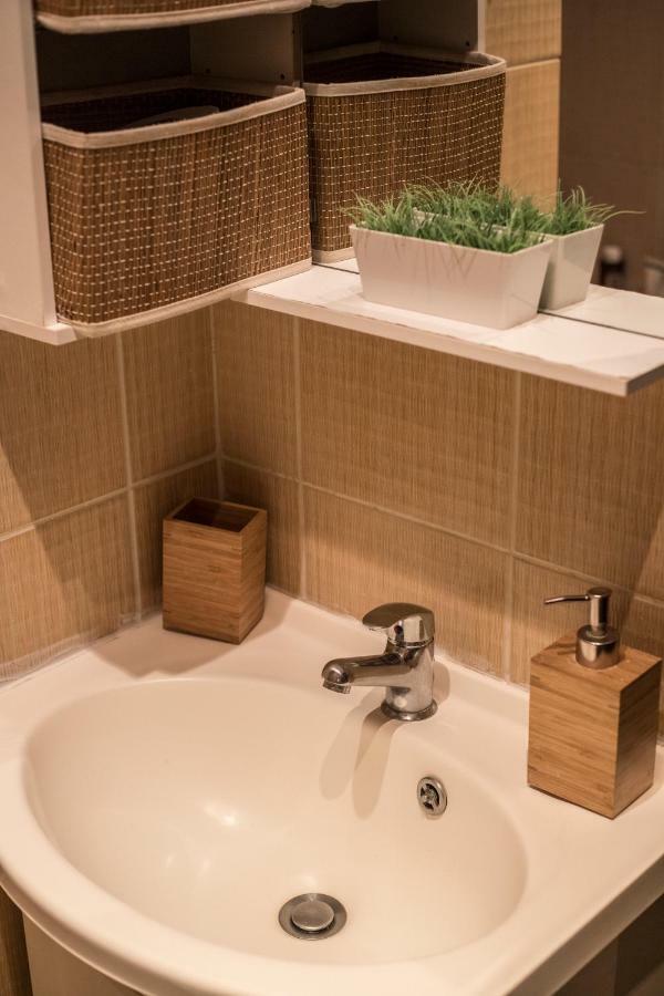 Octagon Apartments, Nilie Hospitality Mgmt เทสซาโลนิกิ ภายนอก รูปภาพ